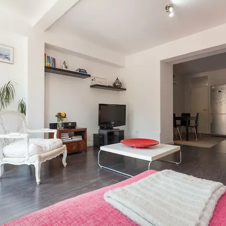 Flh Principe Real Design Flat * Lissabon