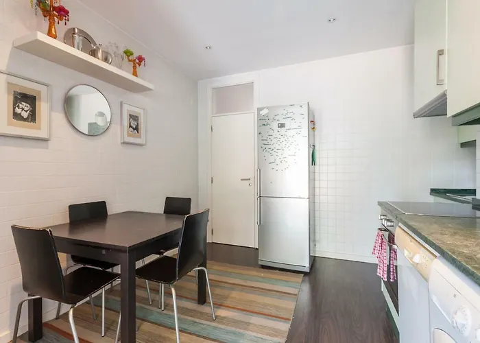 Flh Principe Real Design Flat * Lissabon
